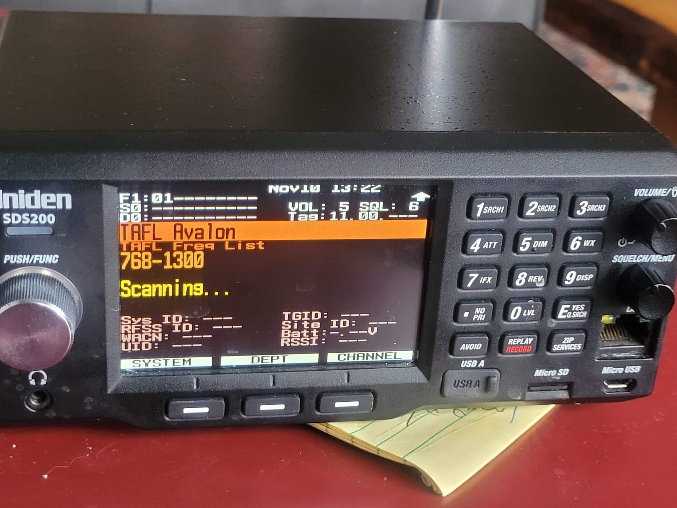 Uniden sds200 scanner