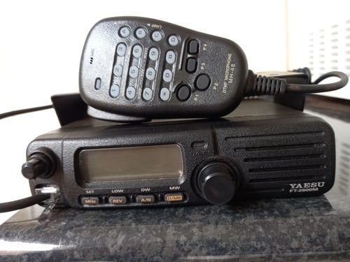 Yaesu ft-2600m