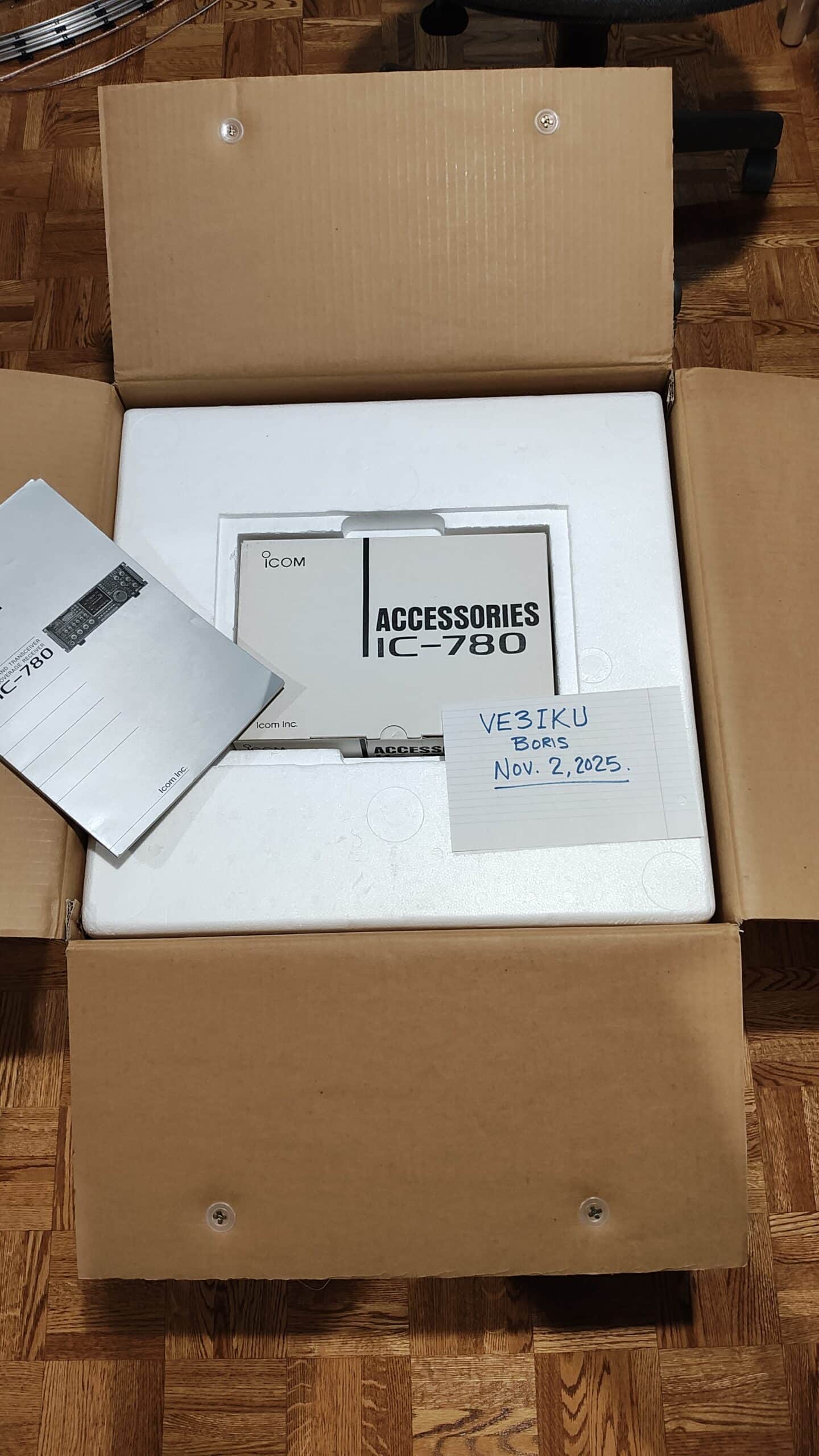 *SOLD PENDING PAYMENT * Icom IC-780 transceiver, excellent working condition