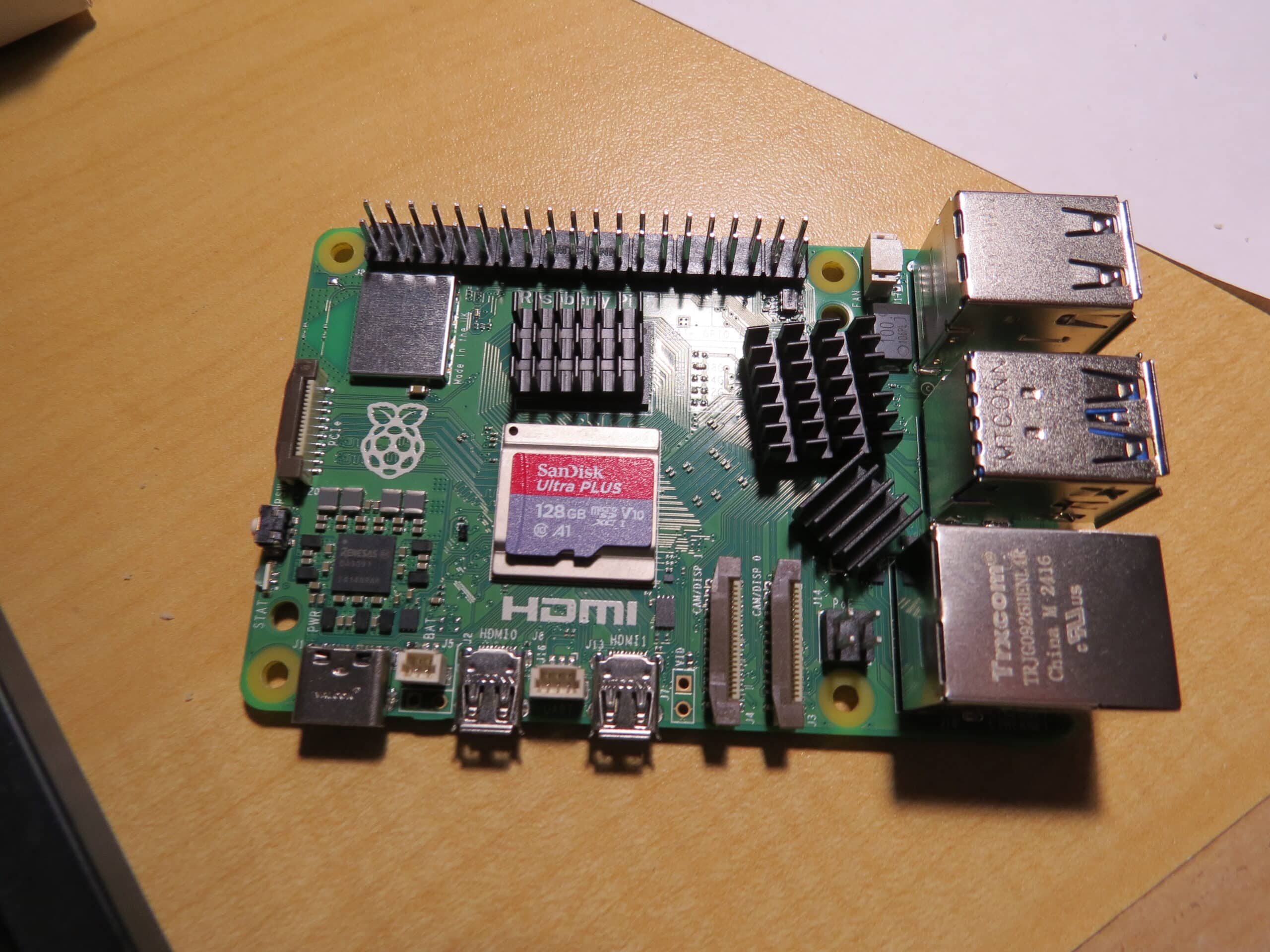 Raspberry Pi 5 8GB and 10.1 inch touch screen