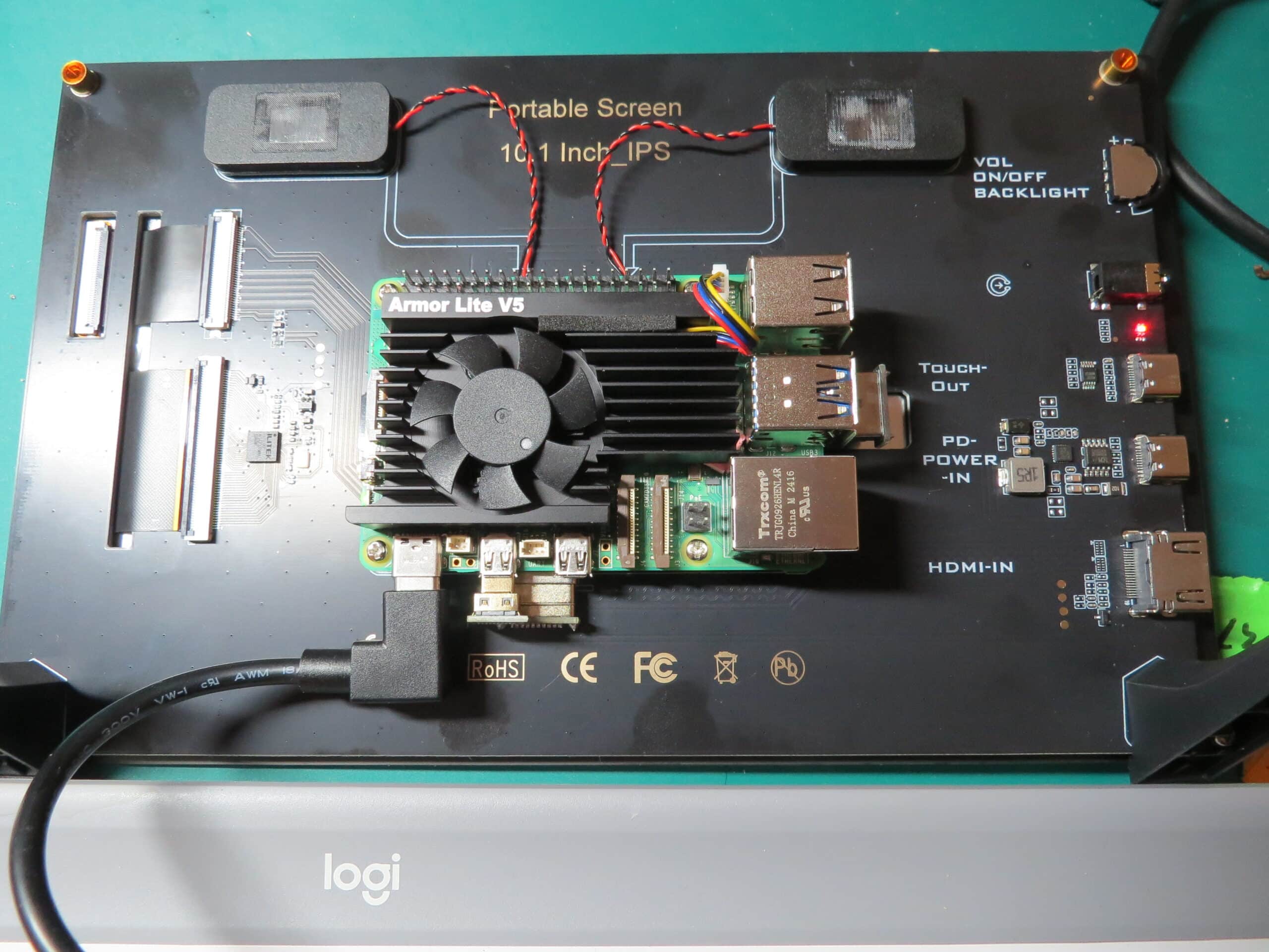 Raspberry Pi 5 8GB and 10.1 inch touch screen