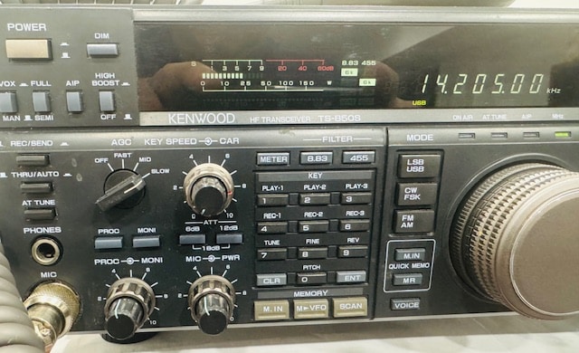 Kenwood TS 850S