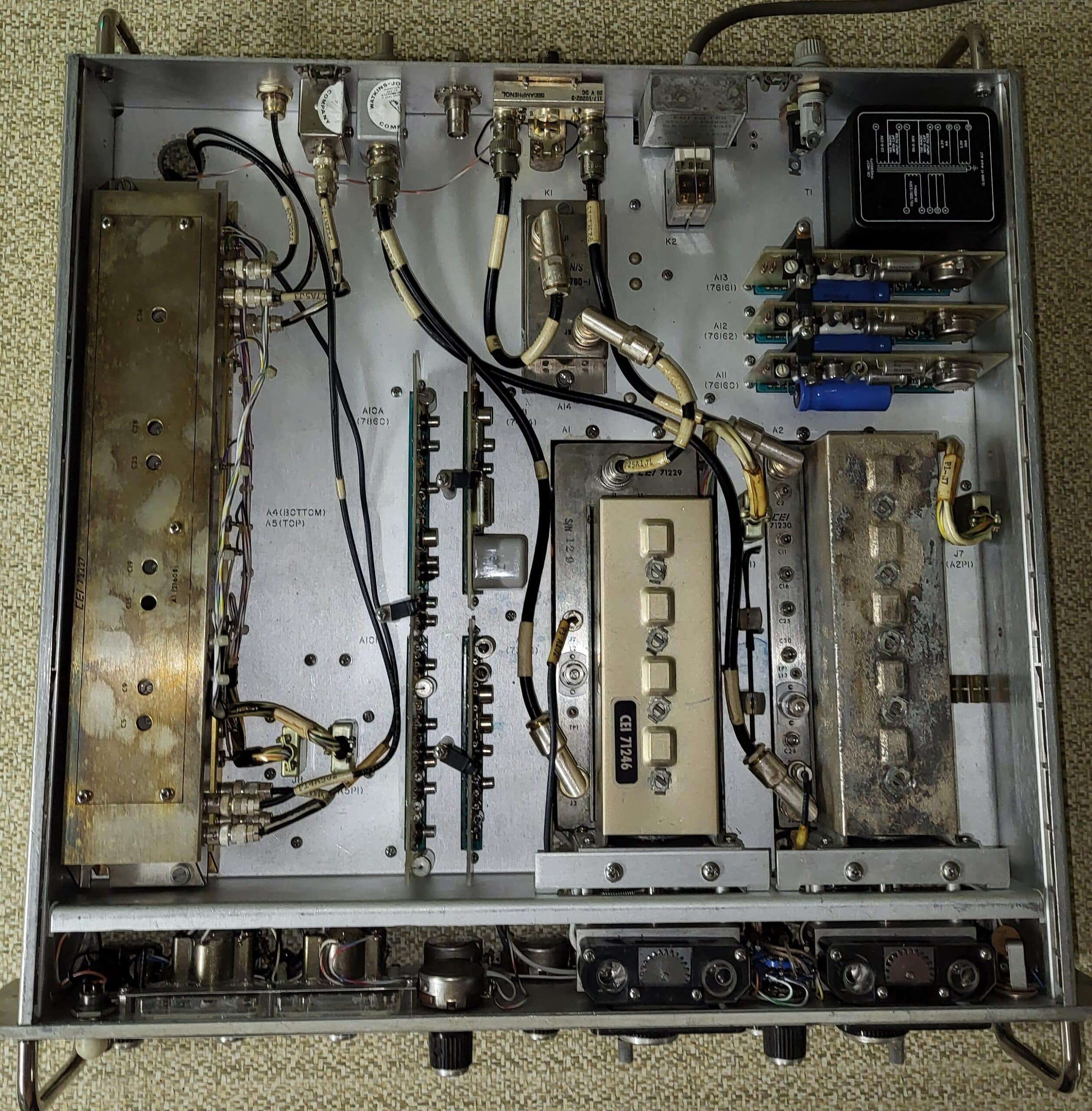 Watkins-Johnson / CEI Model 977-4 VHF Receiver