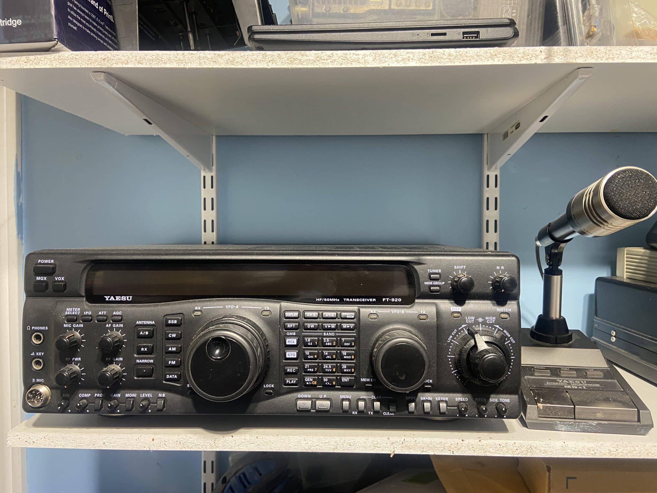 Yaesu FT-920with MC1Desk Mic