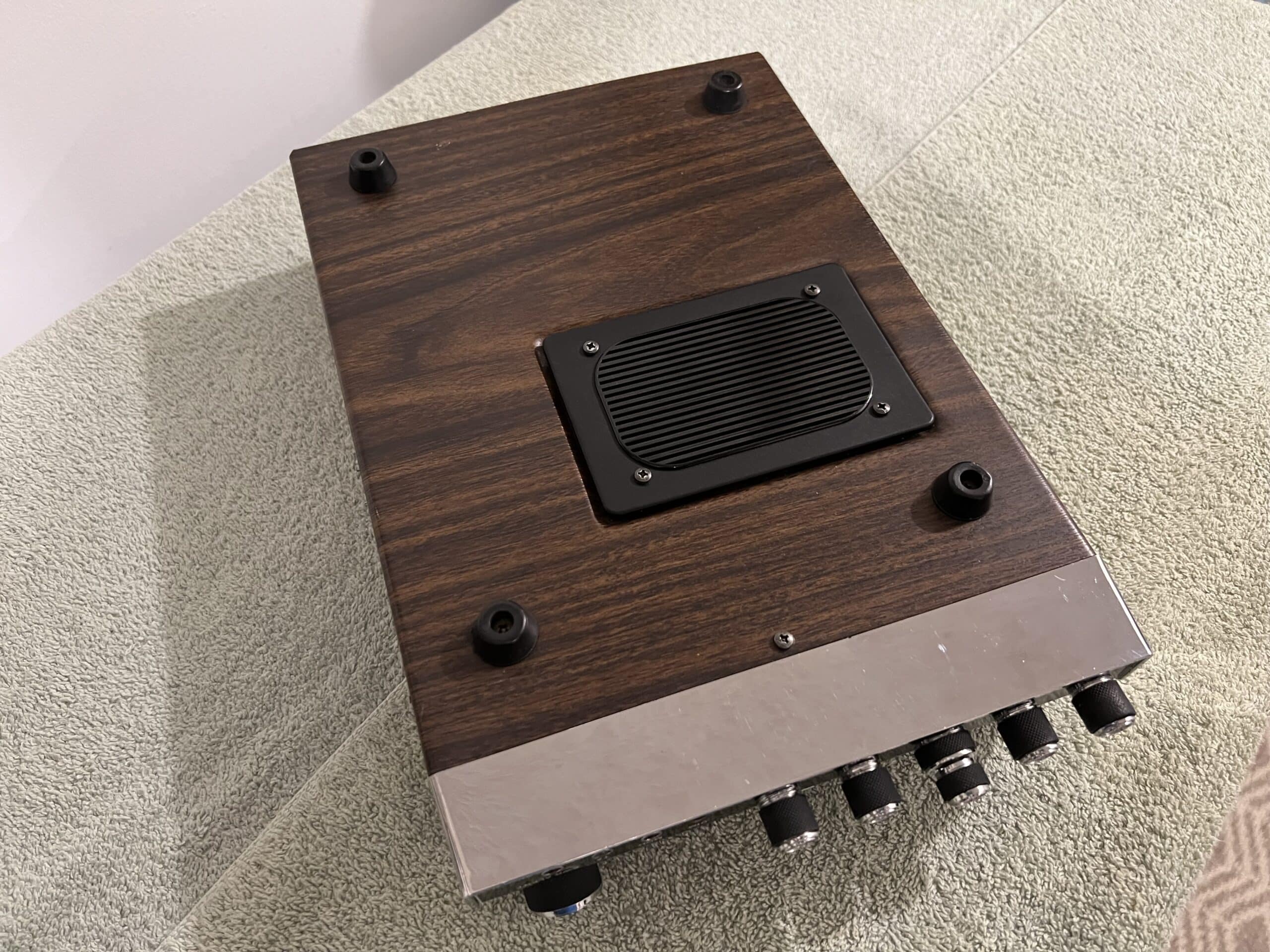 (RARE) SEARS “SLANT FACE” AM/SSB 40 CHANNEL BASE/MOBILE CB RADIO