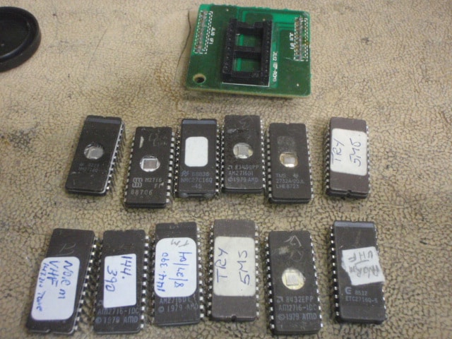 STANDARD A3500 Stand Alone Programmer with Software and EPROMS