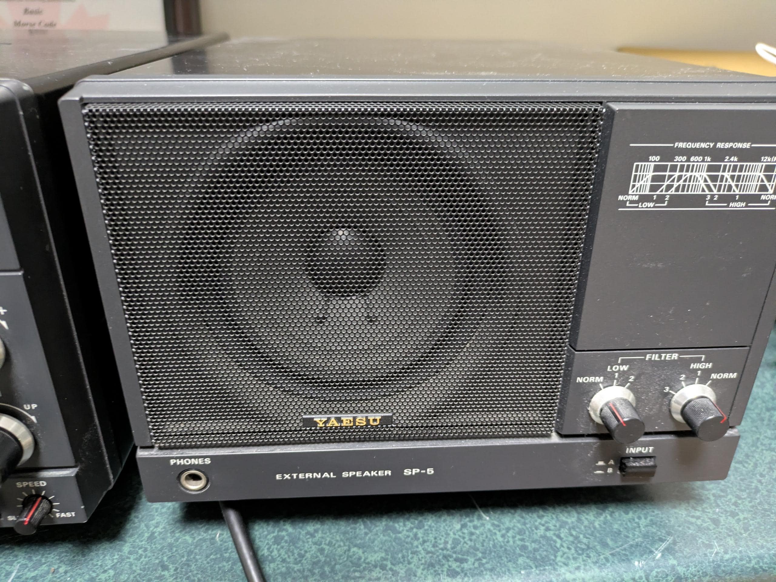 Yaesu FT-1000 200 watt Transceiver