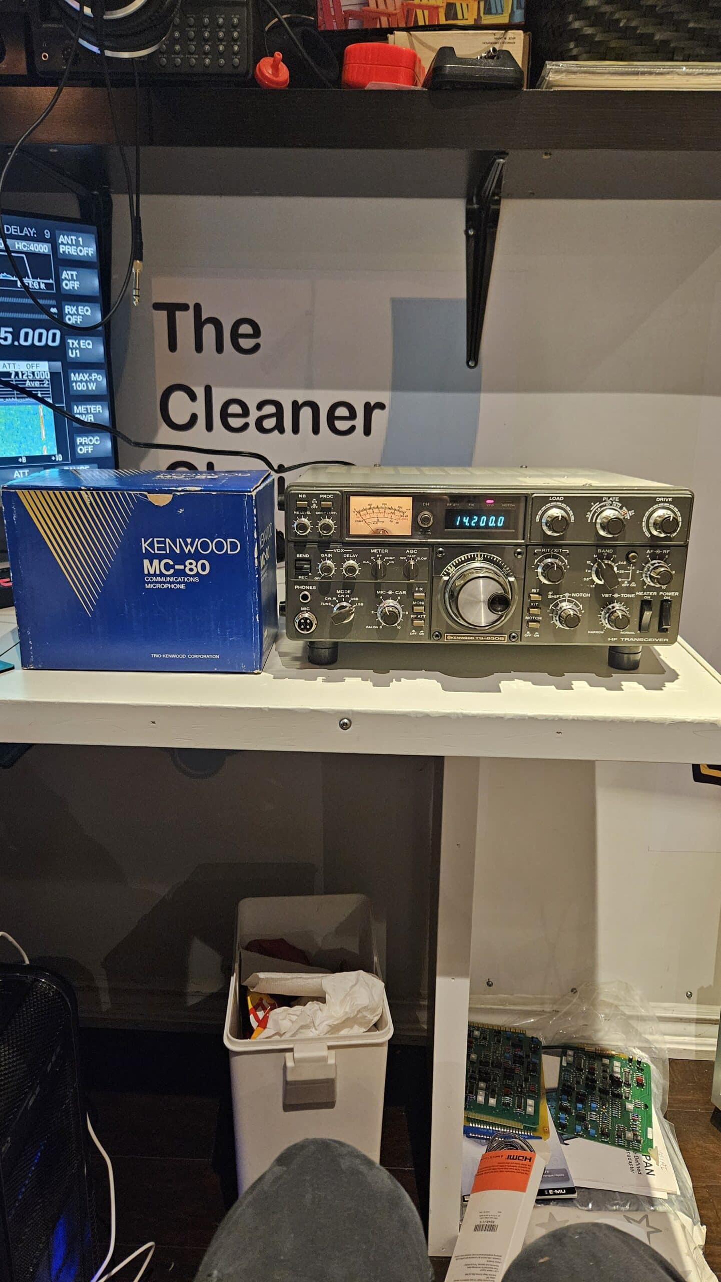 Kenwood ts 830s with desk top mic