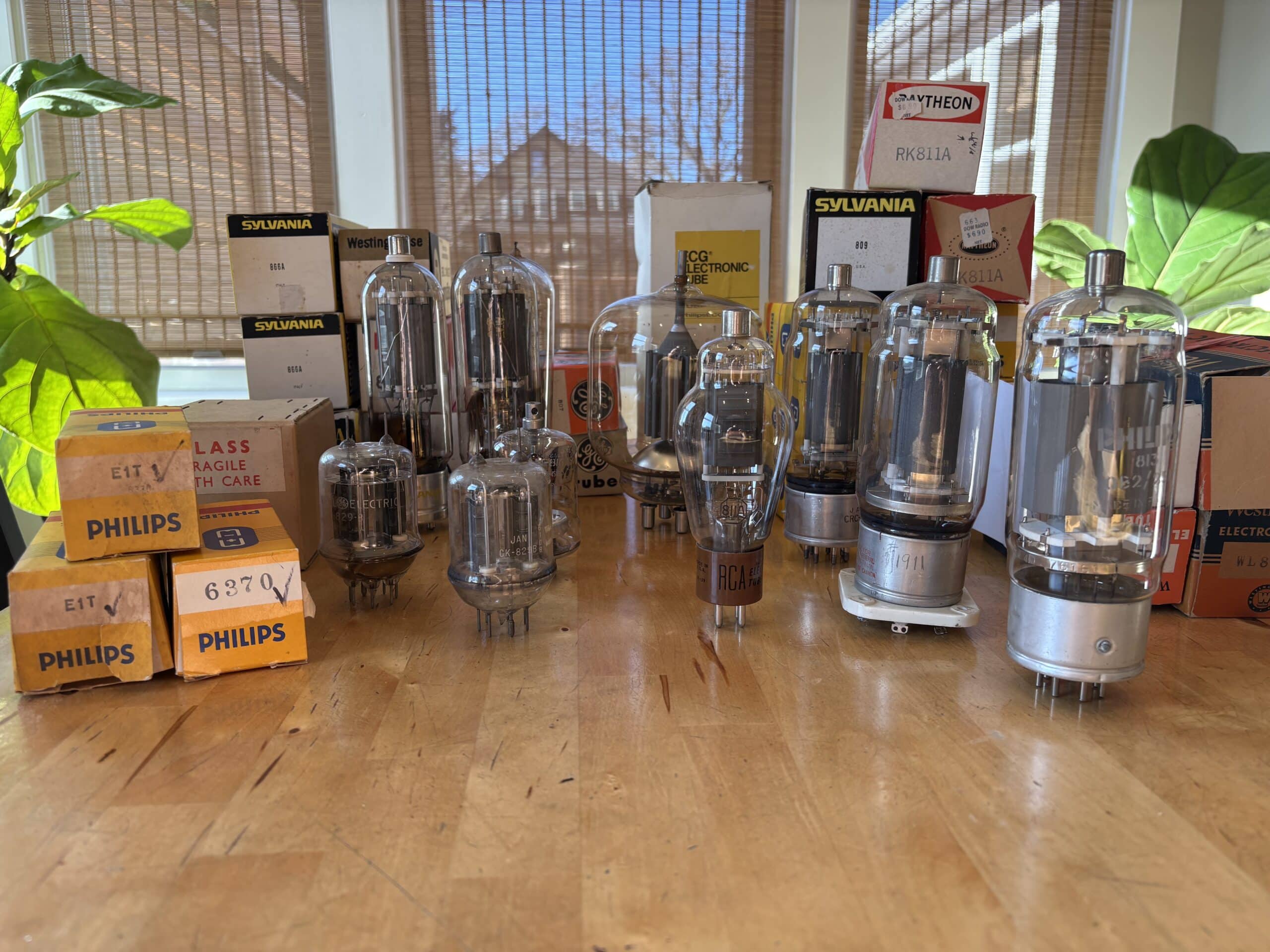 Vintage Vacuum Tubes Available