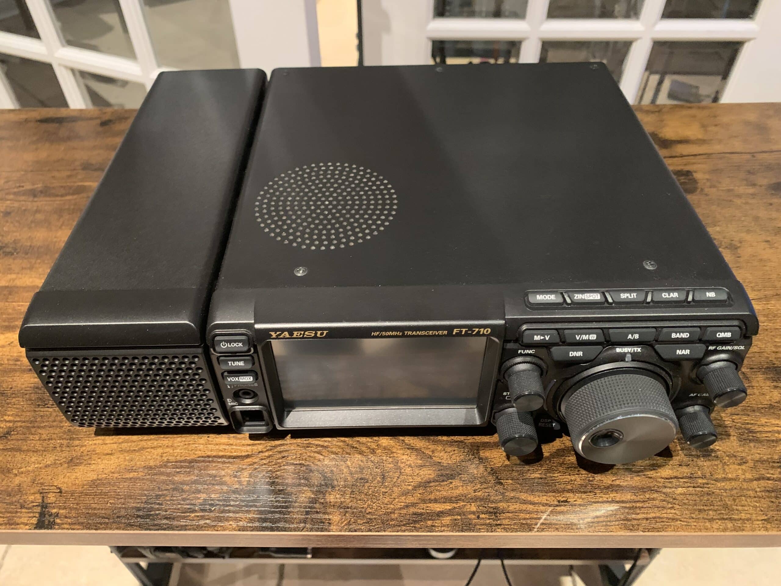 YAESU FT-710 AESS HF/6M