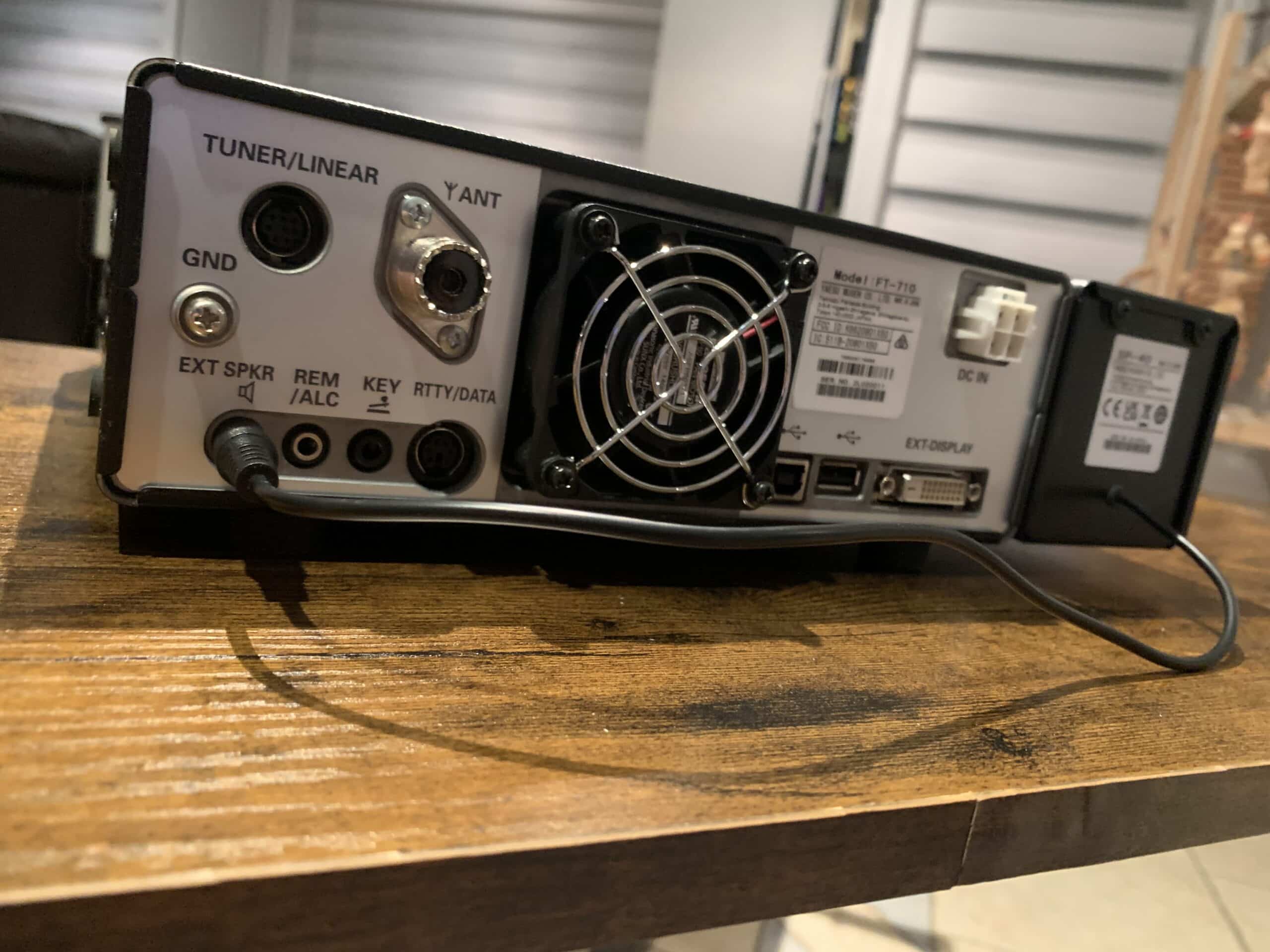 YAESU FT-710 AESS HF/6M