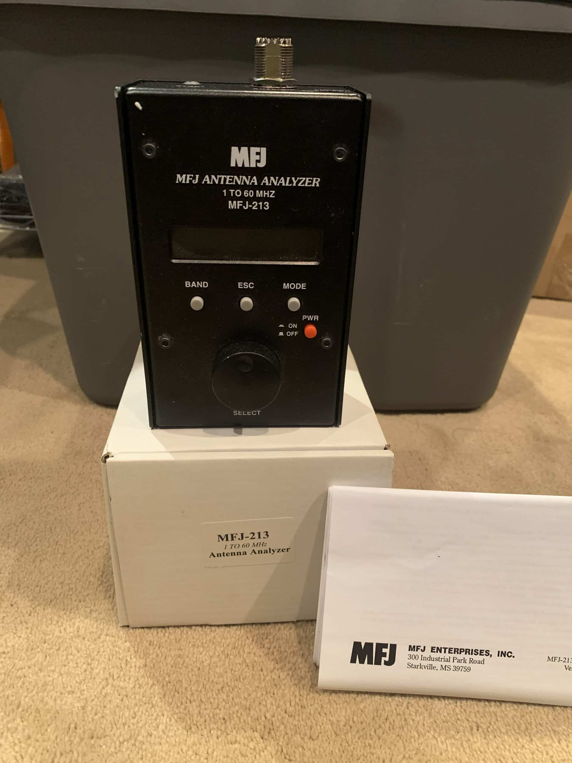 MFJ-213 Antenna Analyzer