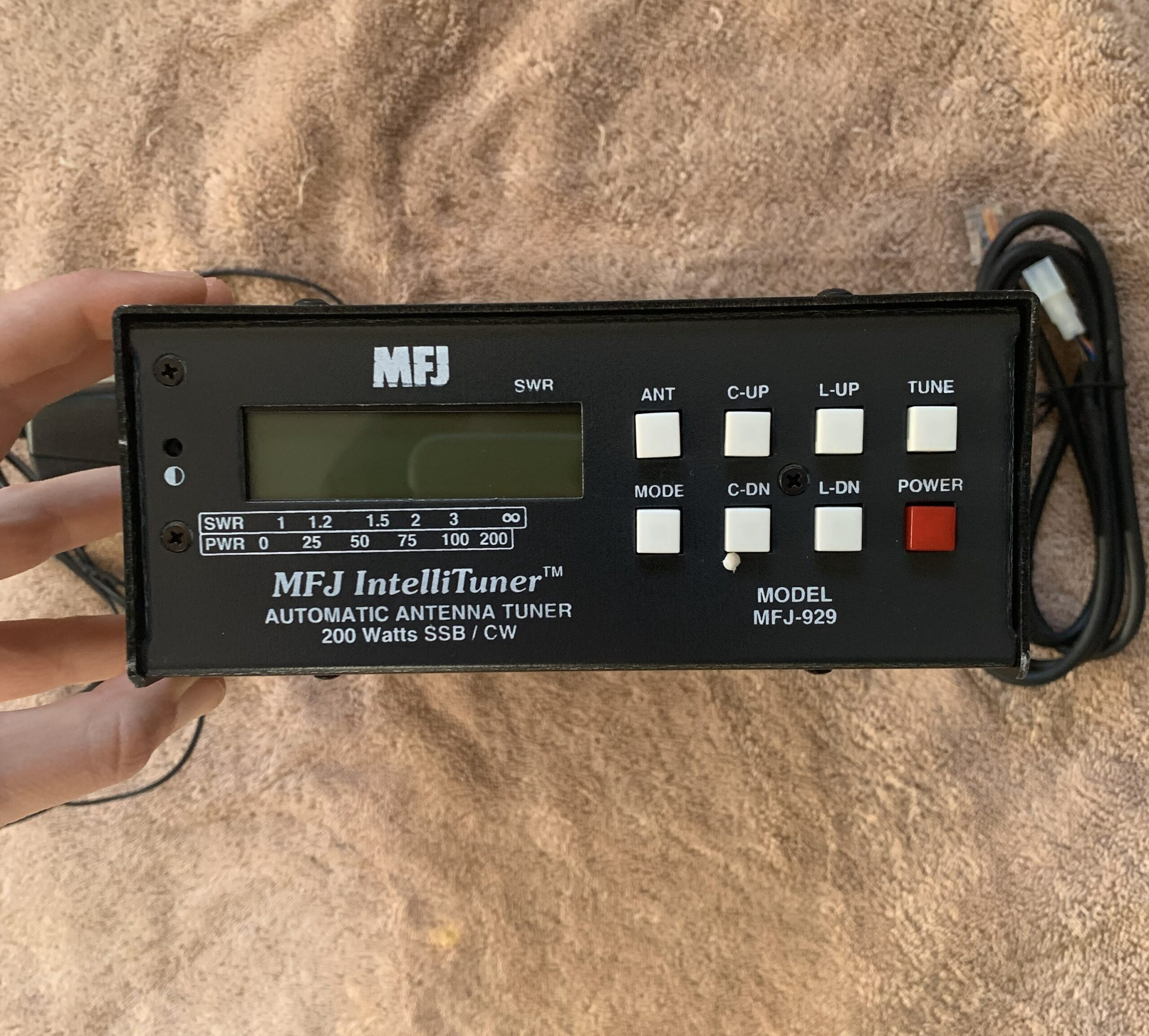 MFJ-929 Automatic Antenna Tuner