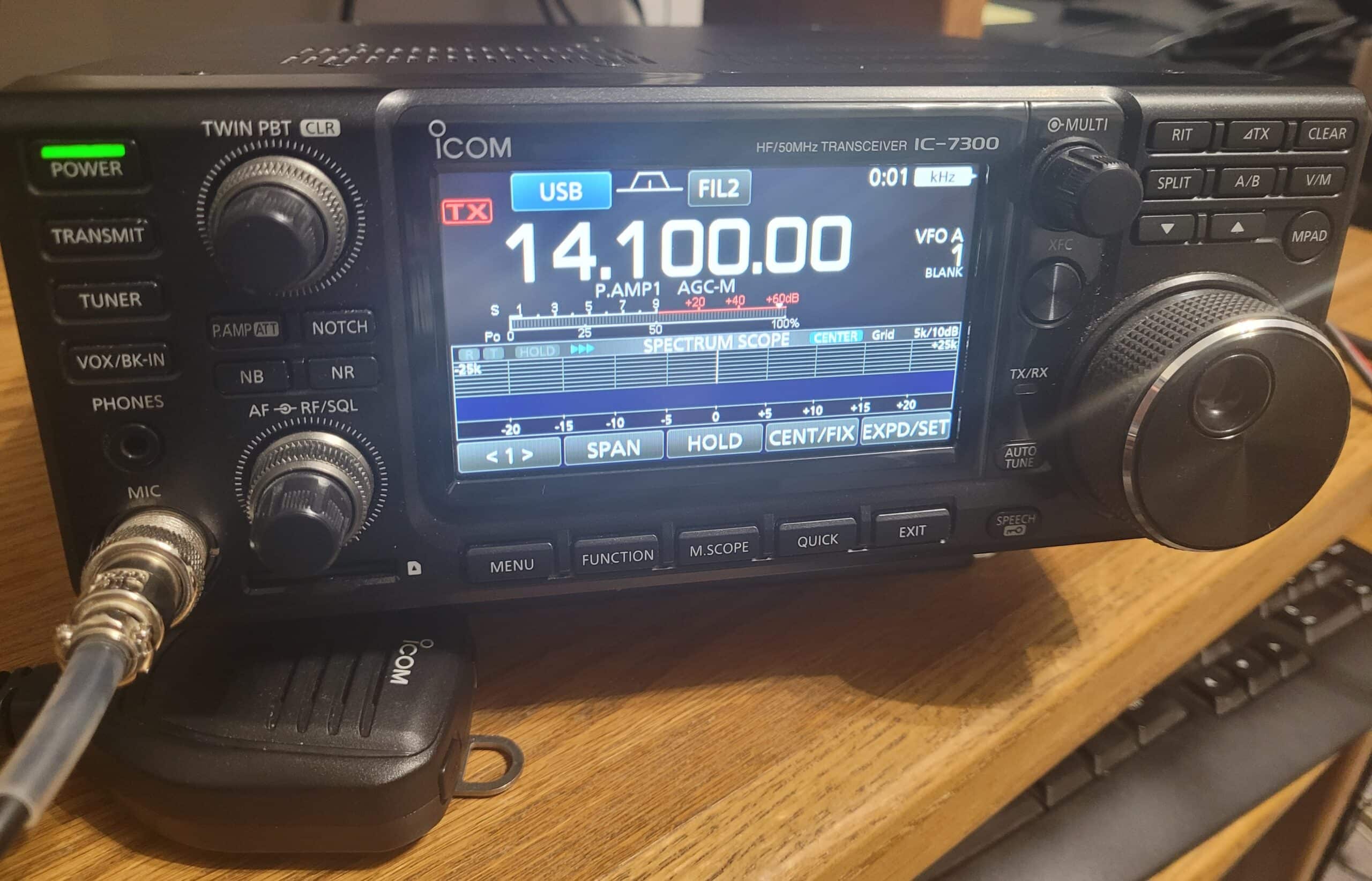 Icom 7300 HF Transceiver