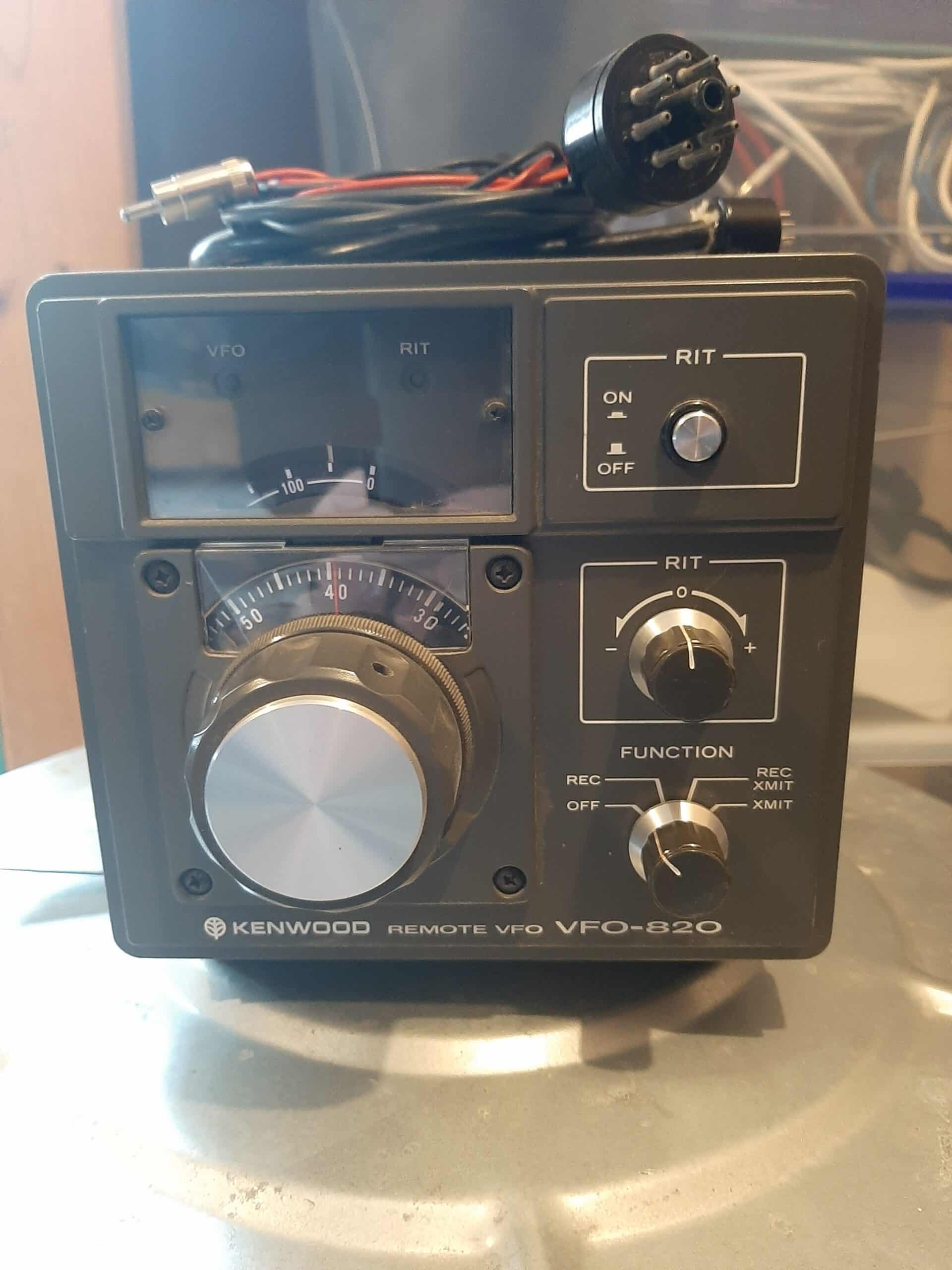 Kenwood VFO-820