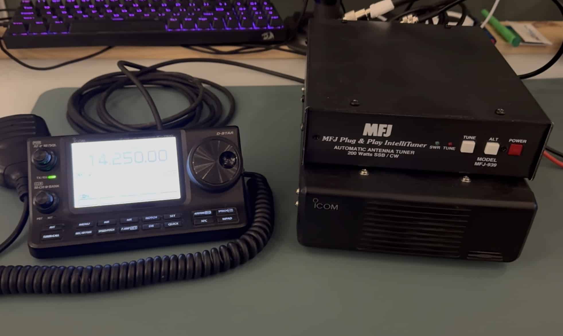 Icom IC-7100 All bands all modes 100W HF 50W VHF