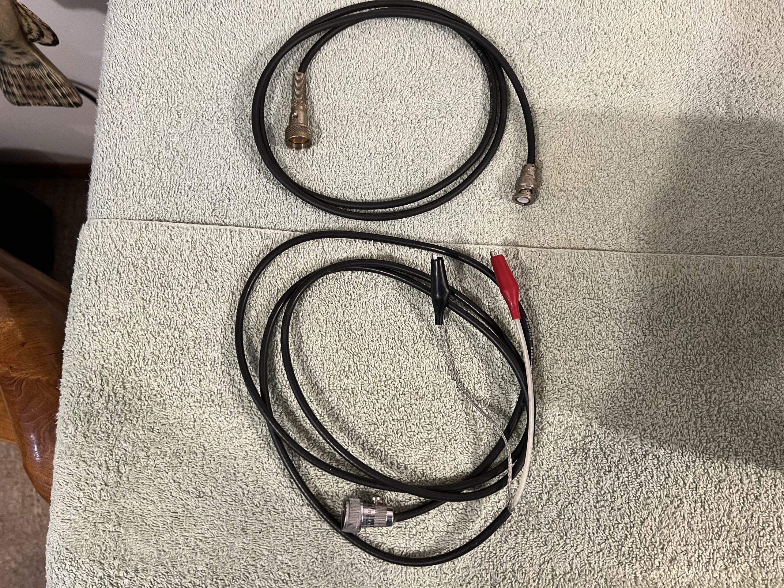 B&K PRECISION SOLID STATE E-200D RF SIGNAL GENERATOR