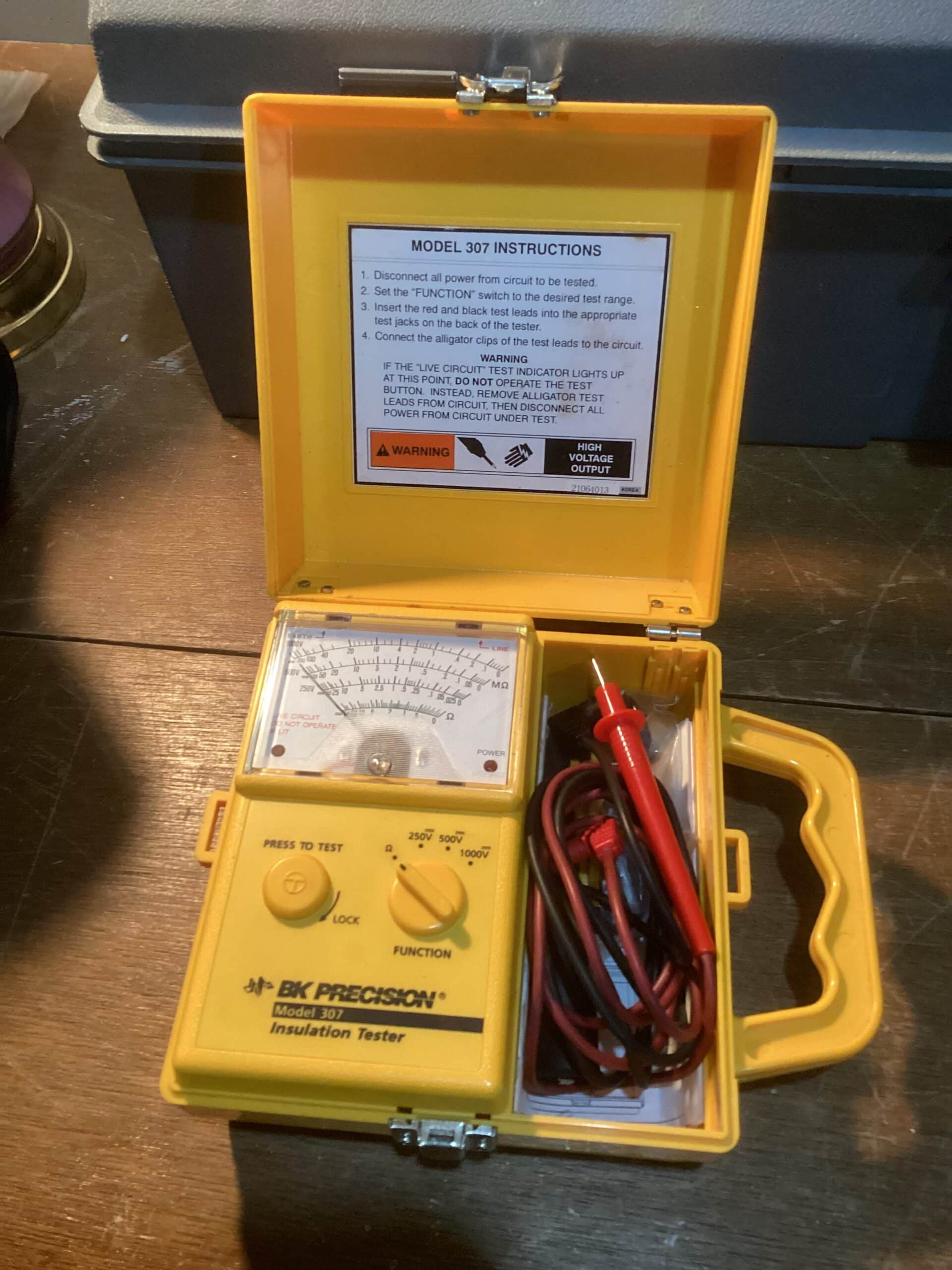 BK Precision insulation tester model 307